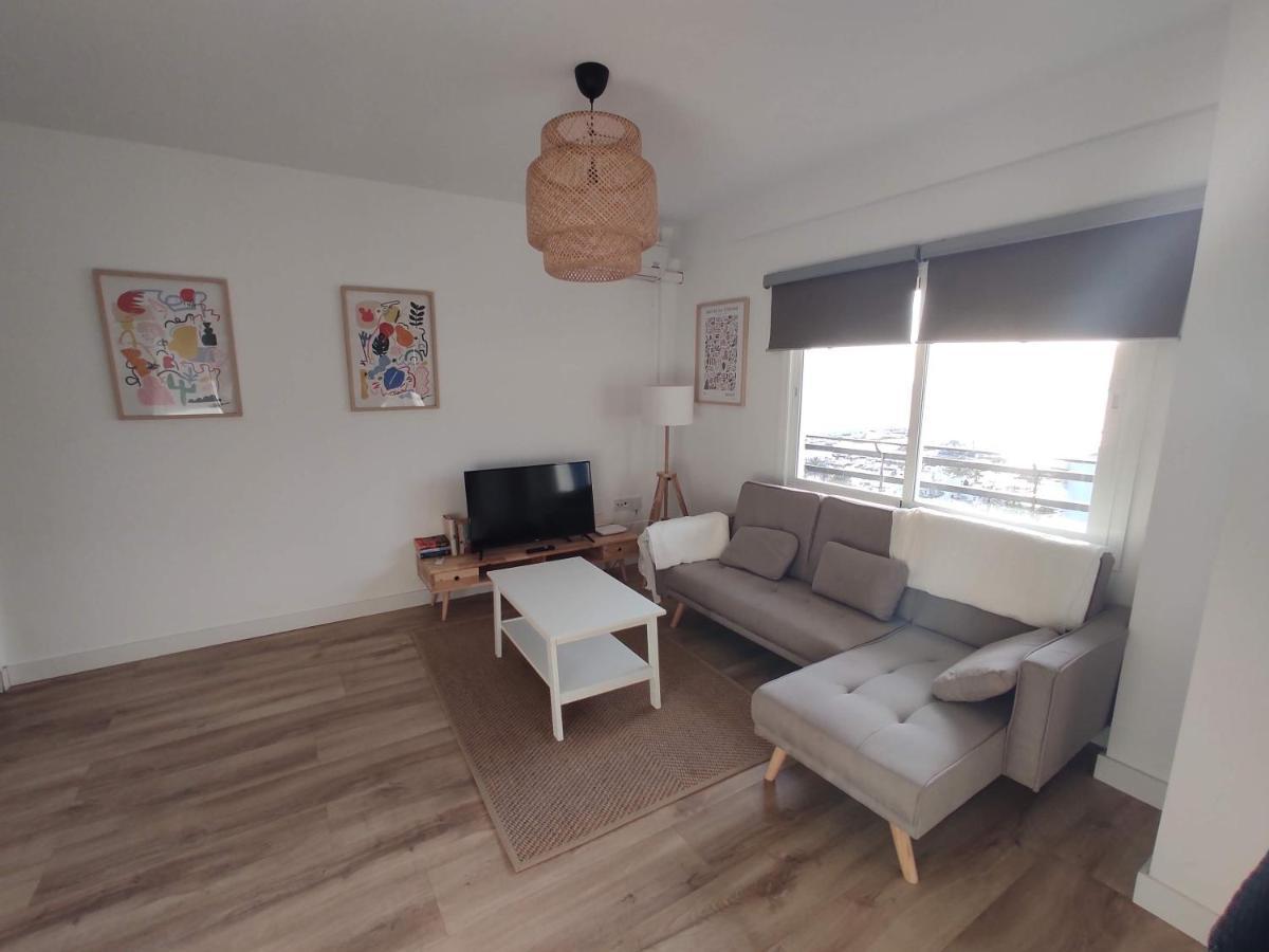Apartamento en primera línea de playa  Marbella Exterior foto