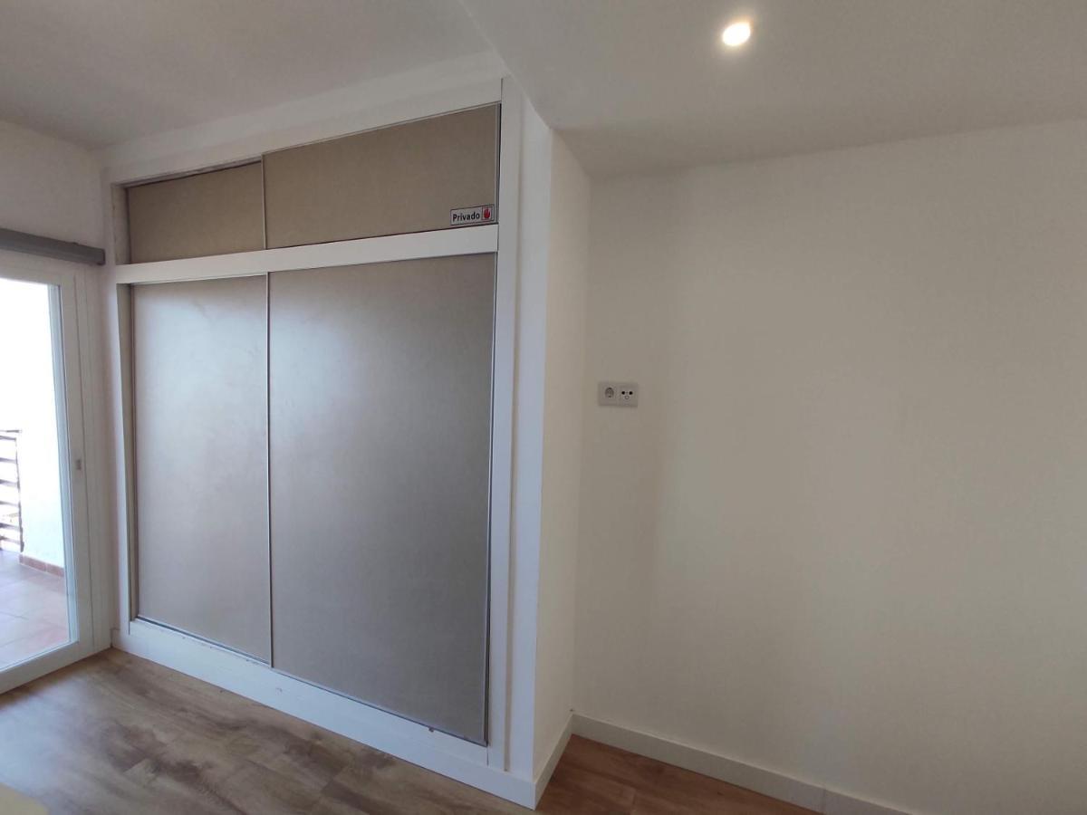 Apartamento en primera línea de playa  Marbella Exterior foto