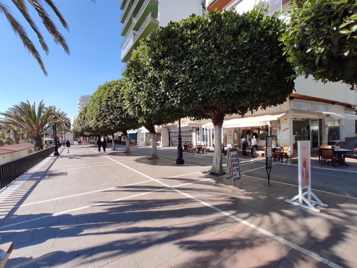Apartamento en primera línea de playa  Marbella Exterior foto