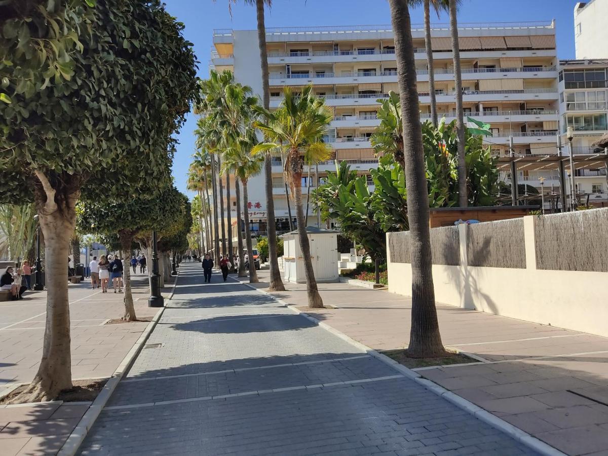 Apartamento en primera línea de playa  Marbella Exterior foto