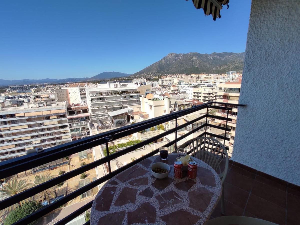 Apartamento en primera línea de playa  Marbella Exterior foto